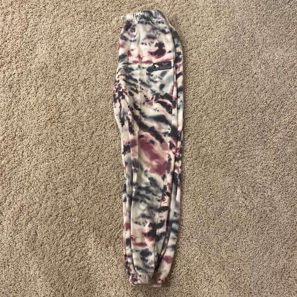 Abercrombie Kids Sweatpants - Picture 2 of 3